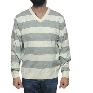 Tricots ST. Raphael‎ Mens Vneck Sweater Large